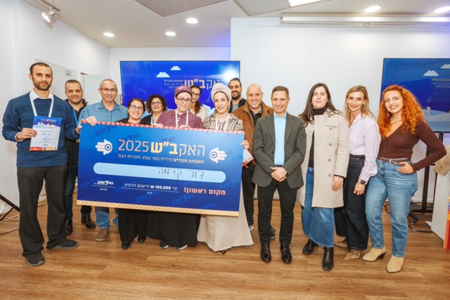 ‏״Acaton BR7-551״ - בינוני